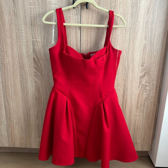 House of CB - Bunny Holly red crepe mini dress - Picture 4 of 4
